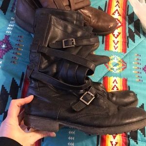 Madden Girl Shoes - Two pairs of madden girl floppy boots! Madden Girl Shoes - Two pairs of madden girl floppy boots!